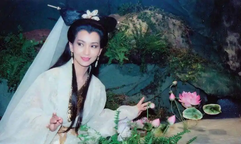 《上阳赋》赵雅芝被吐槽,演什么都像白娘子!网友:过时老派?