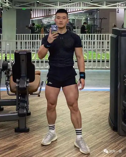 杭州健身教练被捆绑,性张力拉满了|胸肌|肌肉|增肌|腹肌|爱好者内容