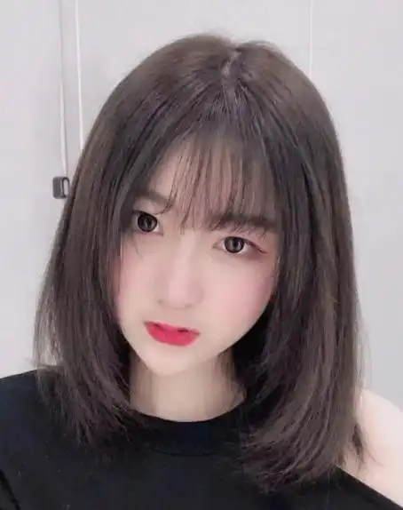 最好看的锁骨发直发,锁骨怎么发怎么剪才更显气质呢?