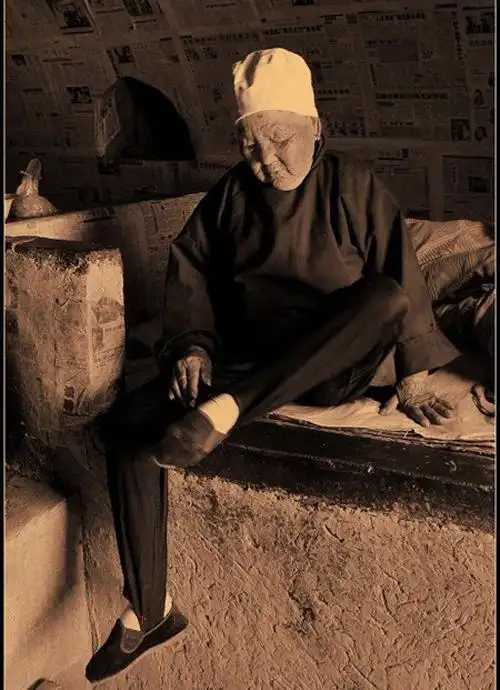 实拍女人裹脚全过程图