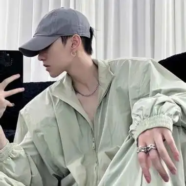 高级感emo孤独感男生微信头像 唯美复古的真人帅气男头-1-6tu