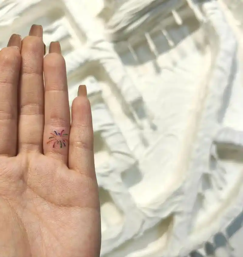 烟花小纹身 女生手指小图 沈阳tattoo