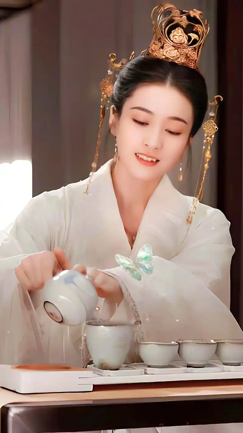 《白发王妃》张雪迎,饰演的是,容乐,非常好看的一部剧 - 抖音