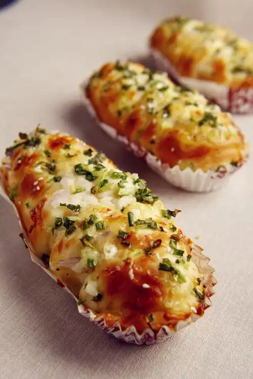 香葱面包_香葱面包的做法_菜谱大全-美食家园