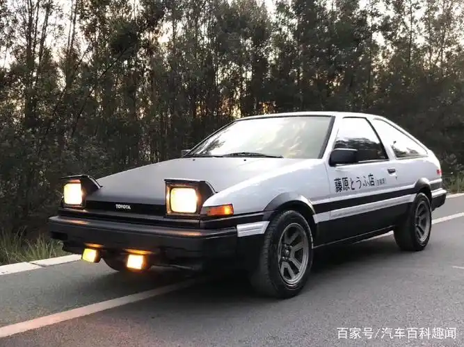 《头文字d》中的丰田ae86中的"ae86"指的是什么呢?
