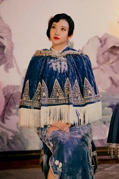 出圈惊艳时光的中国风司藤的旗袍到底有多美