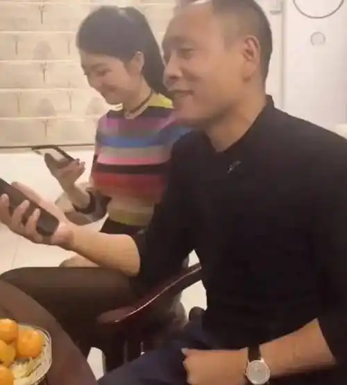 原创有第三者乐凡曝光六分钟通话录音控诉祁隆当着外人面家暴自己