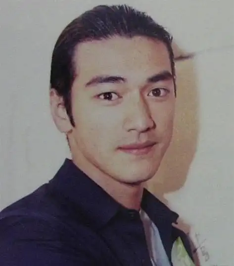 老照片:年轻时候的金城武