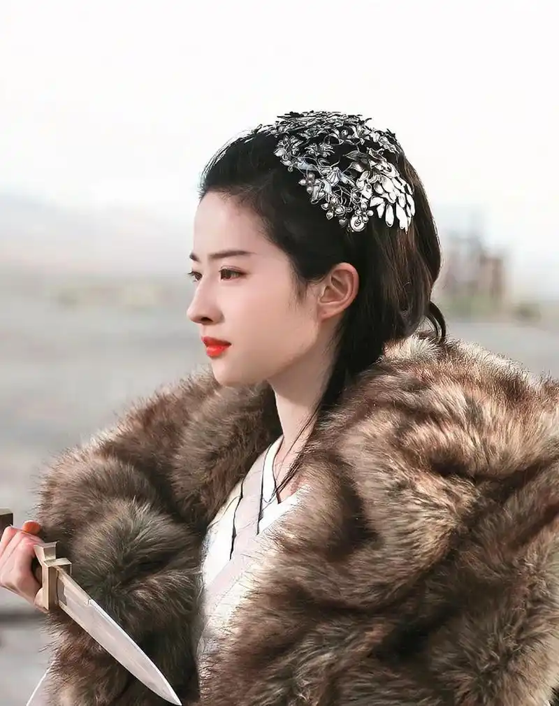 刘亦菲古装壁纸欣赏