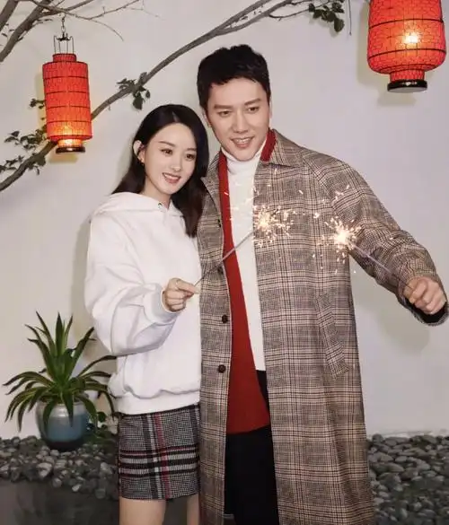 回顾离婚两年后再看赵丽颖和冯绍峰赵丽颖为什么不争抚养权