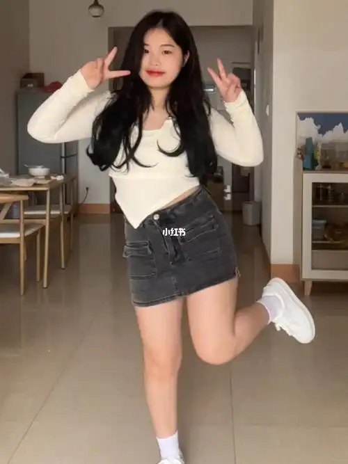 身高1米5体重110斤