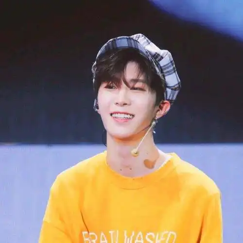 玩游戏范丞丞没认出张小斐事后发文解释本尊留言化解尴尬