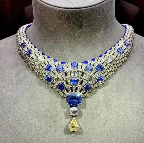 红宝石珍珠和钻石诠释着顶级珠宝的传奇