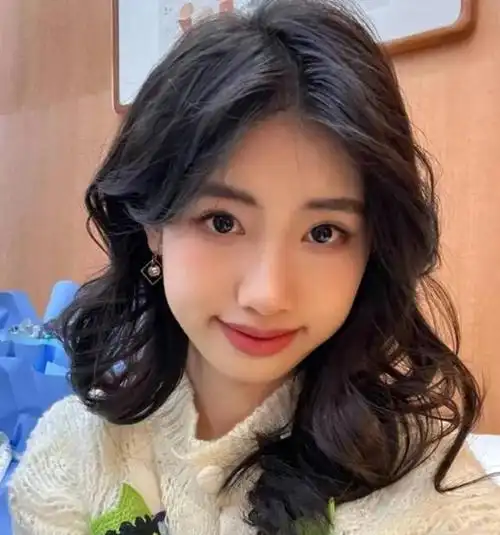 冯导|徐帆|编剧|娱乐圈|范丞丞|传媒公司|电影导演|演艺生涯_网易订阅