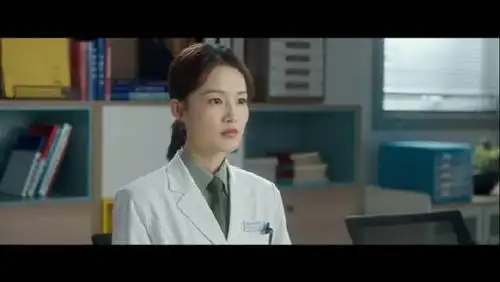 李沁参演了《中国医生》