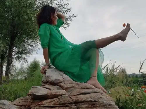 大脚美女的午后时光