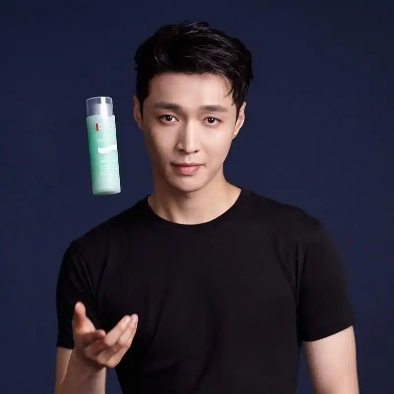 前方多图预警!艺兴荷尔蒙爆表的新宣传照来袭