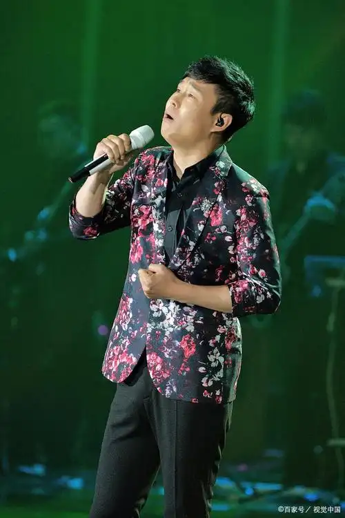 为什么有那么多的明星和大佬都喜欢演唱刀郎的经典歌曲呢?