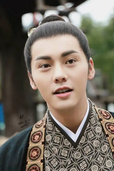 好久没有陈伟霆的古装剧了,期待《醉玲珑》