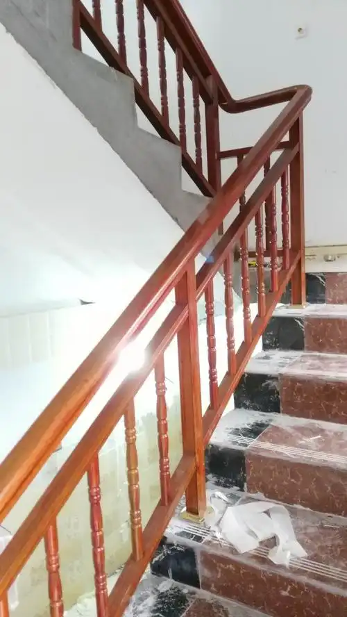 铝合金楼梯扶手