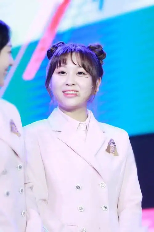 高秋梓图片 创造101高秋梓图片