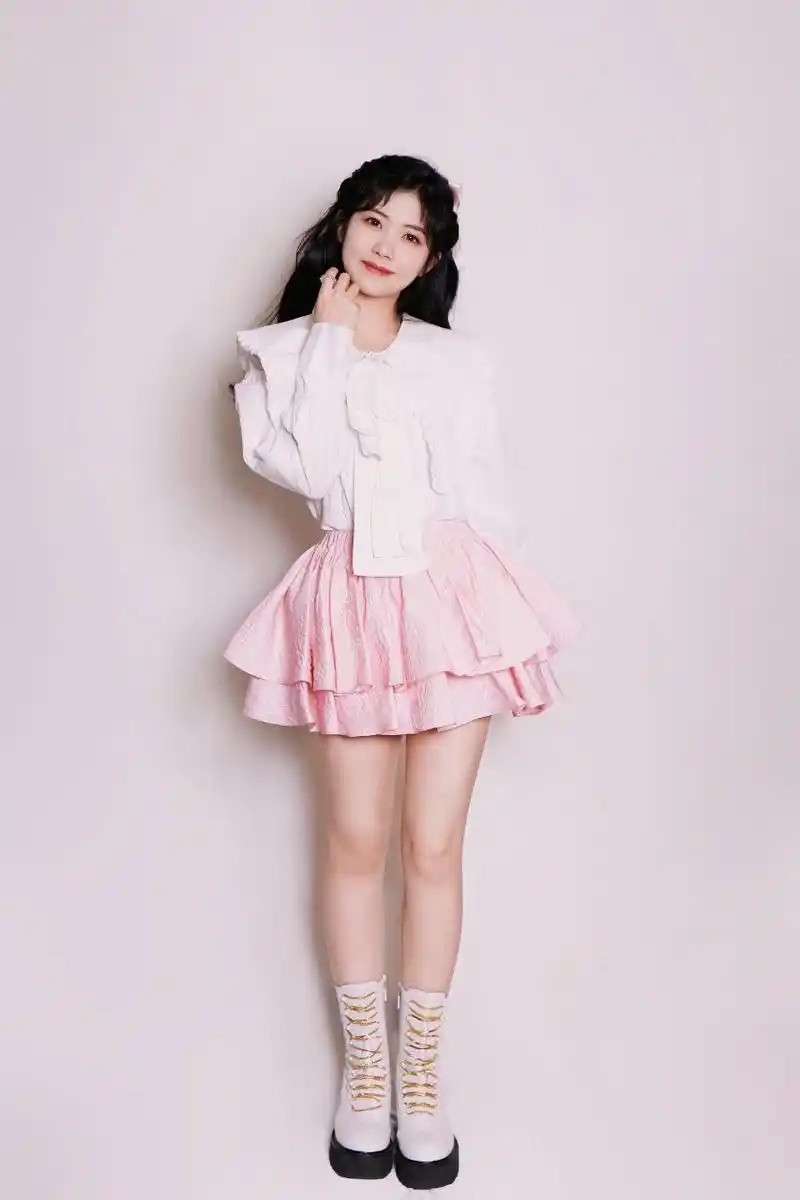 赖美云这么可爱的公主裙,谁家的女朋友啊?