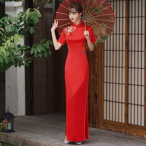 中国风走秀旗袍长款优雅气质中老年模特队舞台演出舞蹈服红色大码