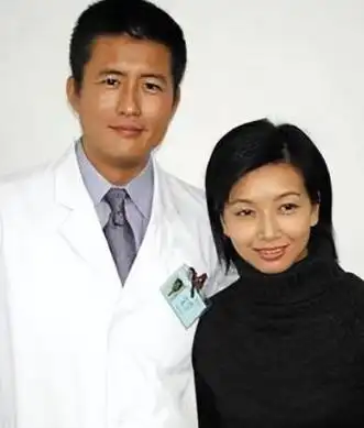 回顾演员田小洁从工人到演员娶女神江珊为妻爱情事业双丰收