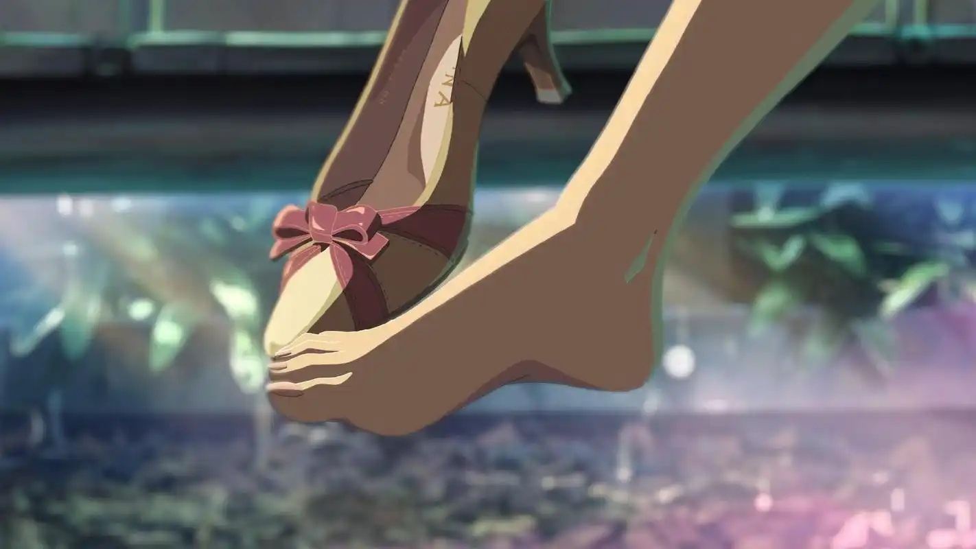 哪些动漫中有这样一只脚的镜头,再说下集数,别忘了说集数!