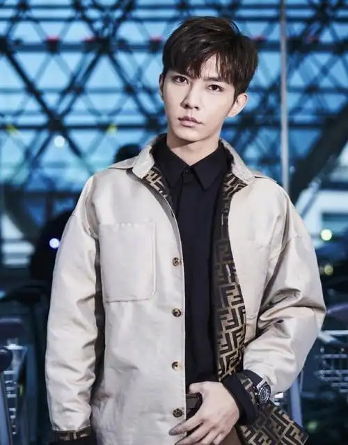 炎亚纶(传炎亚纶新节目遭替换)