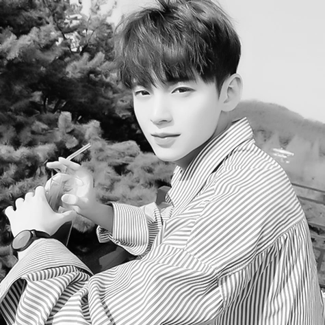 好看又最受欢迎的黑白霸气男生头像图片