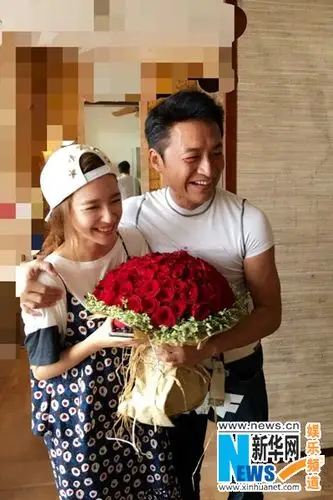 吴佳尼马景涛相伴九年 微博秀恩爱力破谣言