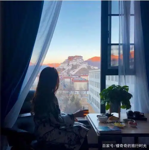来离天空最近的地方,看布达拉宫,打卡网红观景酒店