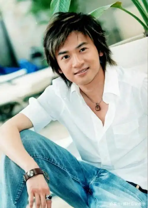 苏有朋初心不忘,探索不停,一个能靠颜值吃饭偏偏要靠实力的明星