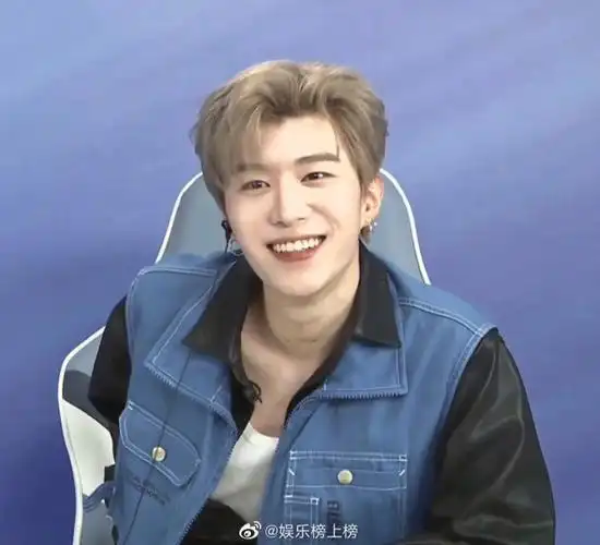 女友视角头像第n期#向全世界安利范丞丞  #范丞丞  #范丞丞头像