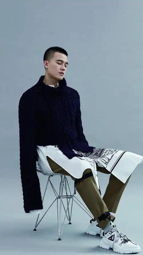 欧豪时尚型男帅气写真