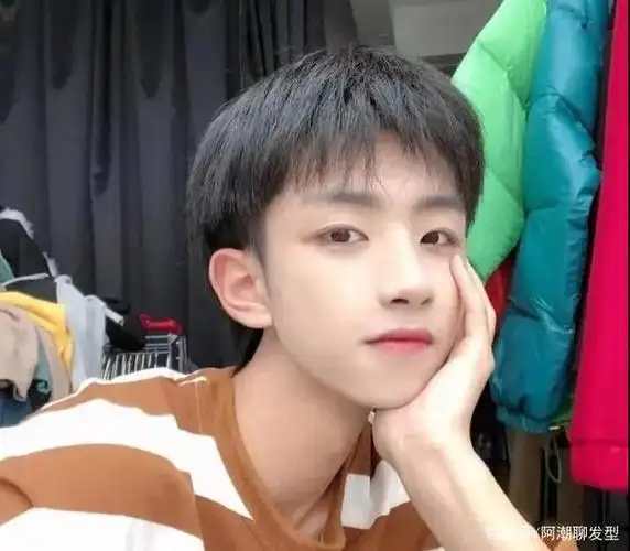 2021年春节"超帅气"的30款男生发型推荐,想变帅的别错过了!