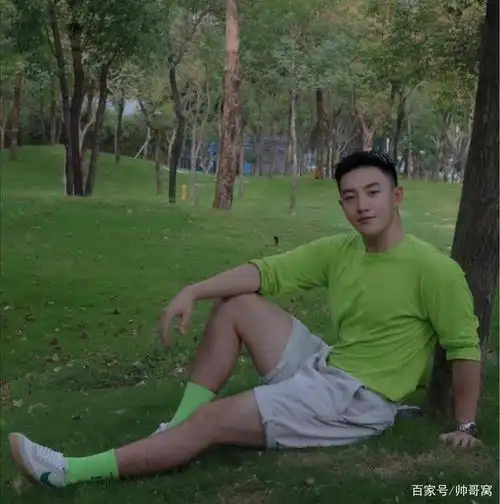 虽然身高只有172,但这样有精神,有活力的男生,难道真的比不了那些大