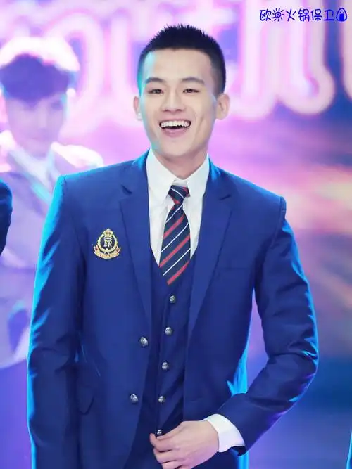 欧豪(1992年10月13日 ;180cm)