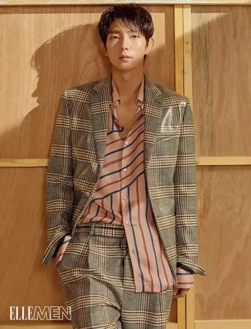 p>李准基 i>(         ,lee joon gi /i>),1982年4月17日出生于韩国