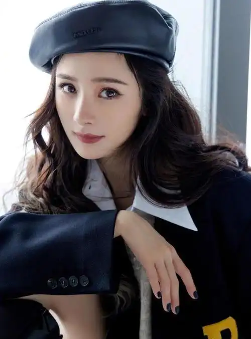 杨幂身材有多好当看到未修图下的她网友我没看错吧