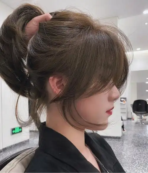 八字刘海发型女图片,学生八字刘海怎么剪,中间空气两边八字刘海