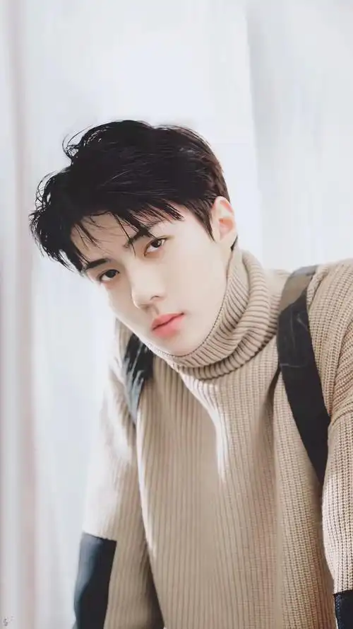 吴世勋26(中)/27(韩)岁生日快乐!goldensehunday.