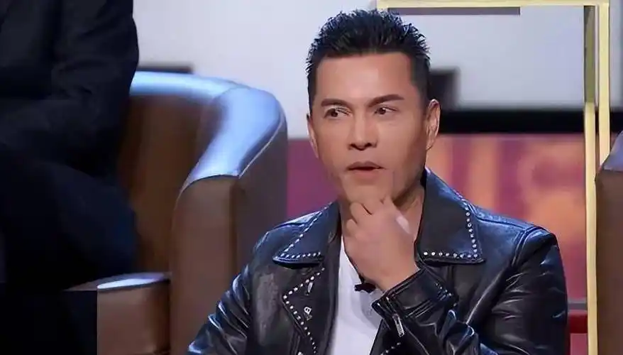 娶了百亿富婆的吕良伟:三次婚姻终成正果,人生少奋斗半辈子