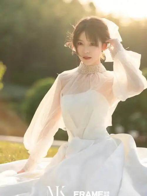 互勉单人婚纱照属于自己的小浪漫