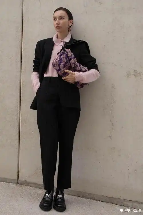 烟台|张敏年轻时有多时髦?30年前一件西装穿出n种风格,美得不像话