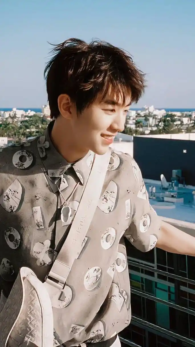 王俊凯手机壁纸,太好看了吧.