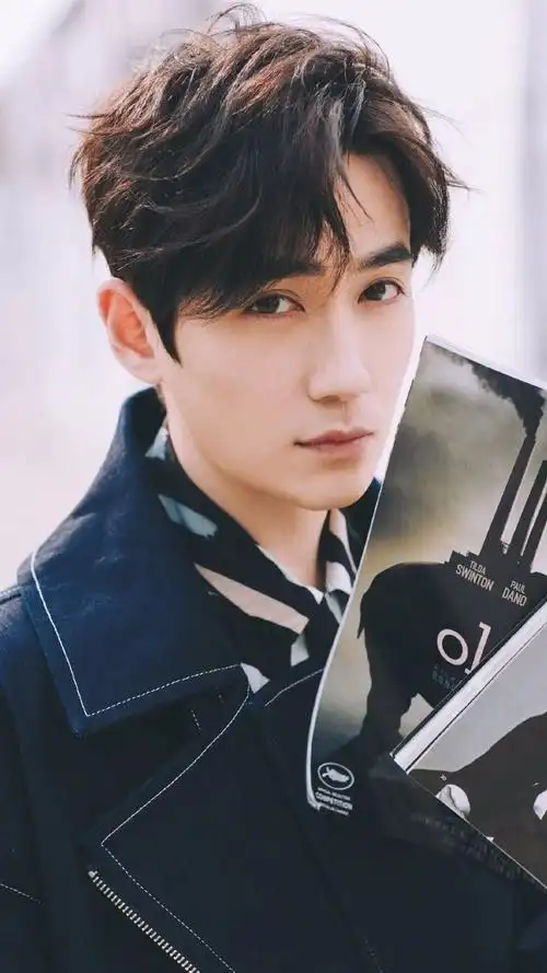 壁纸明星系列之朱一龙