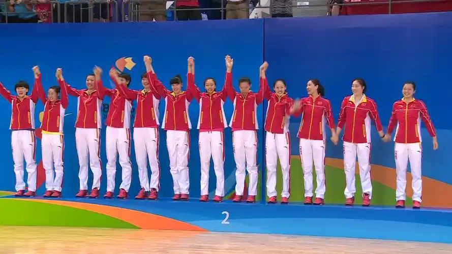 金砖国家运动会中国女排力克巴西获亚军