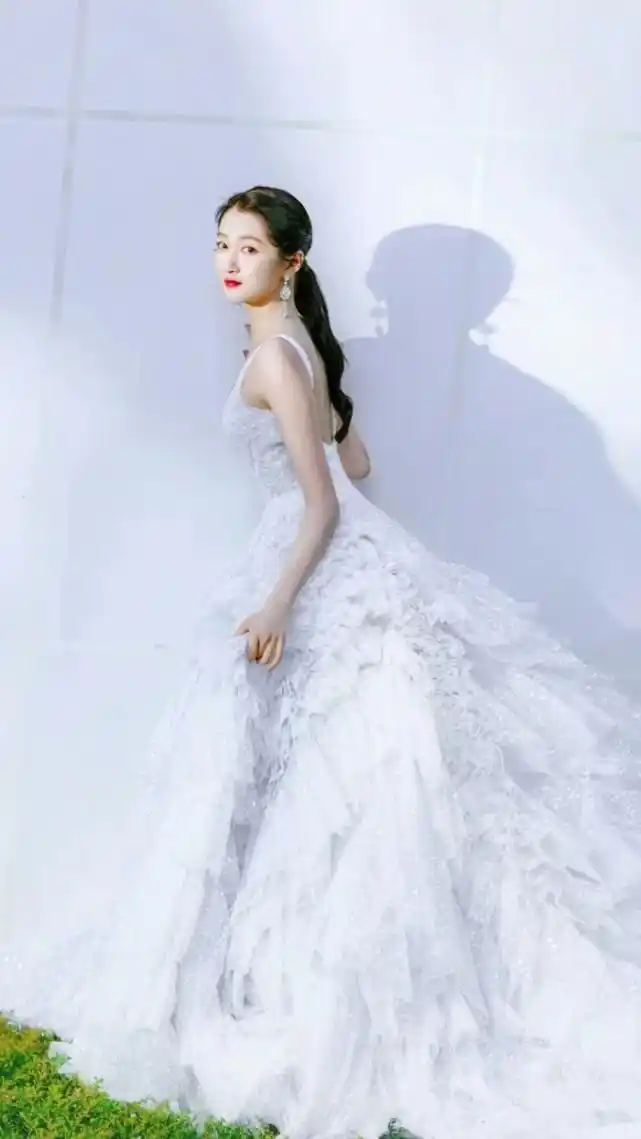 原创赵今麦高考分数被曝光,都要赶上关晓彤了,她才是低调的小学霸